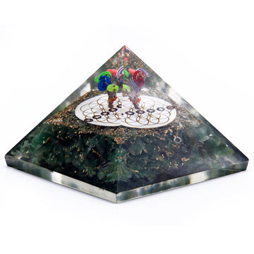 Orgonite Pyramid - Green Aventurine and Flower of Life - 70 mm - Hira Online